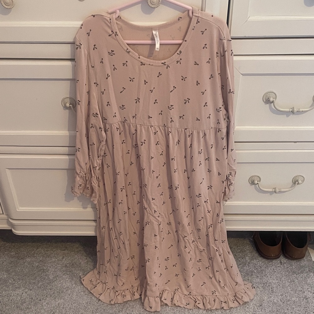 Rylee & Cru Holly Berry Nightgown 10-12y